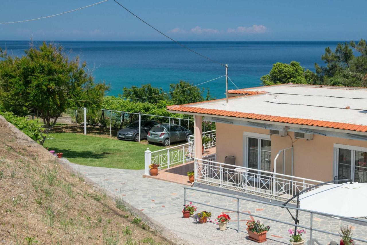 Pension Giannis Αdults Only Koinira Exterior foto